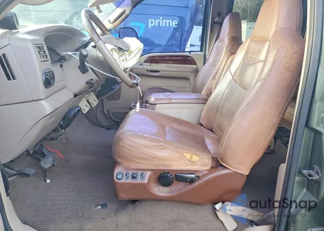 2004 Ford F350 Super Duty z USA, uszkodzony, nr VIN 1FTWW33P74EC03267